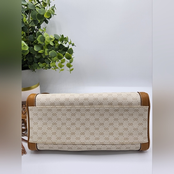 🔥Authentic vintage Gucci micro GG🔥 - Picture 2 of 16